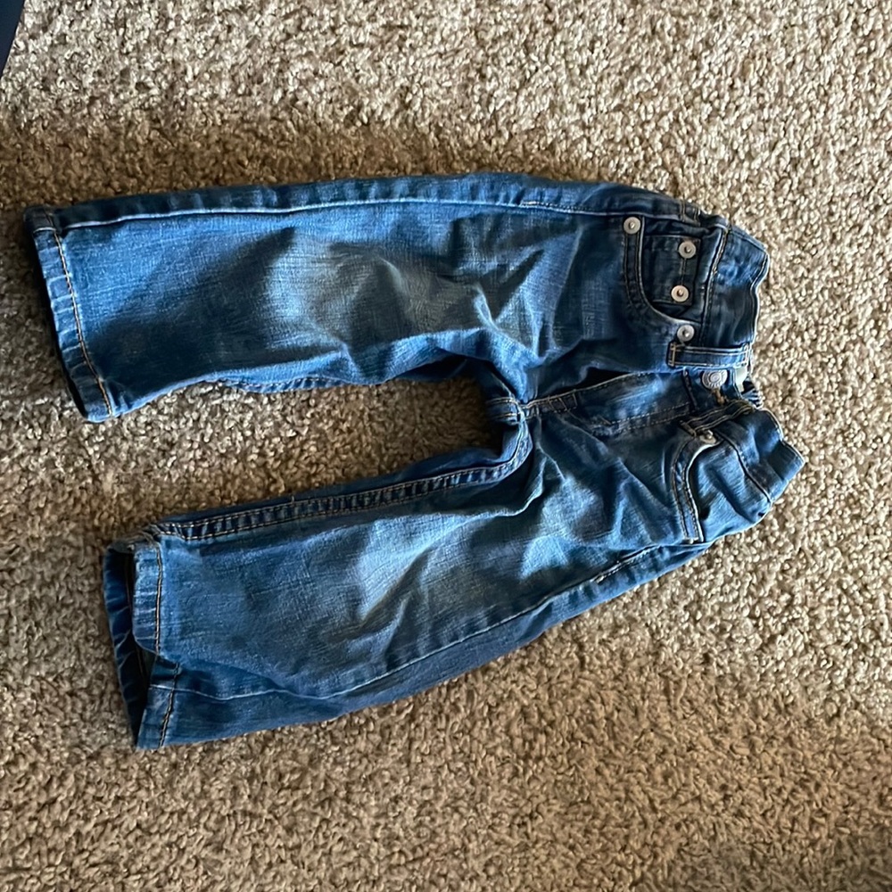 Blue jeans.